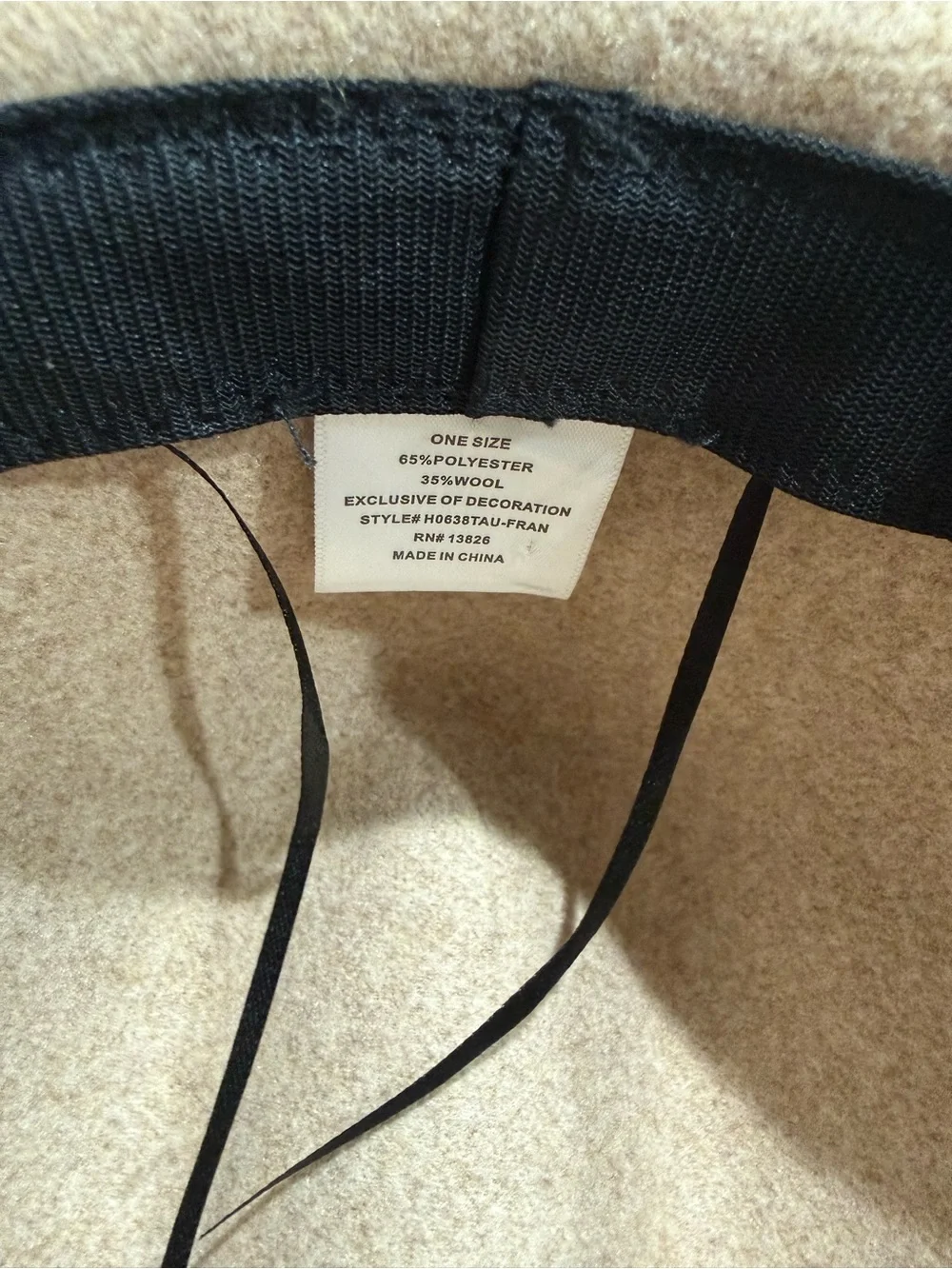 Women’s Beige Wool Hat with Removable Band